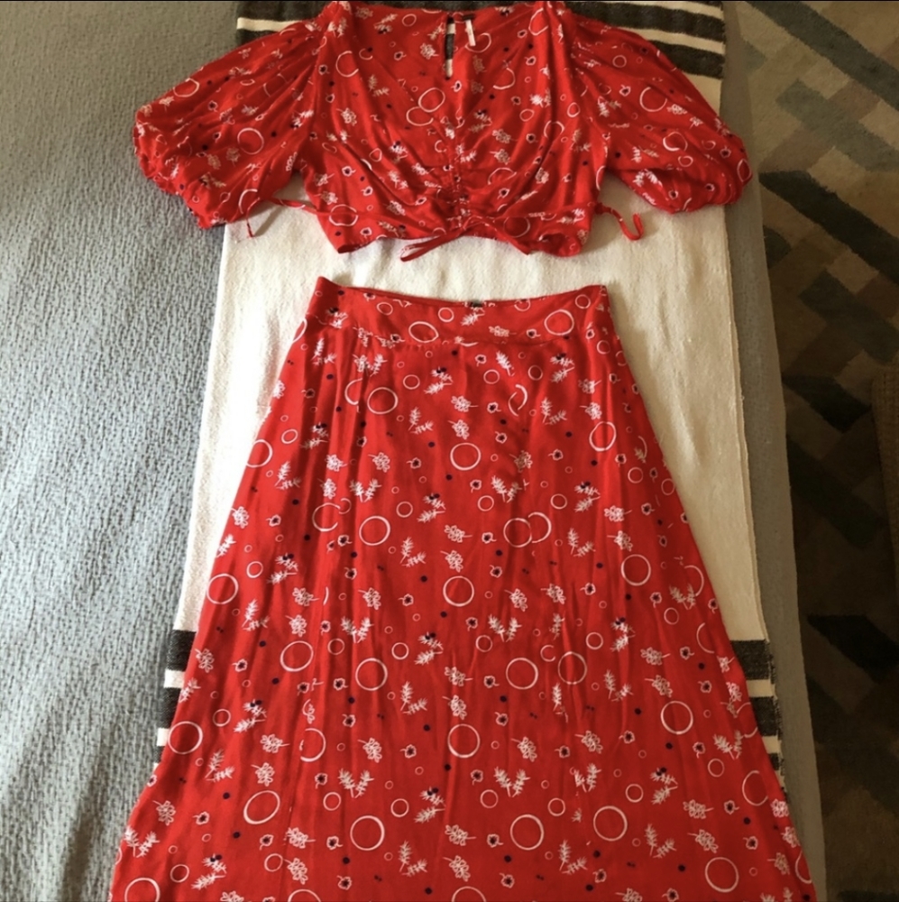 Free people two piece skirt set abstract polka dot print puff sleeve